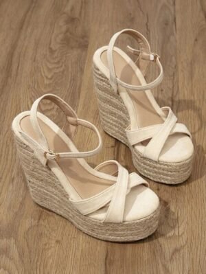 descargar (25) Sandalias Cuña | Beige-Negro